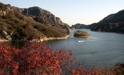 北京怀柔青龙峡风景区举办第十一届金秋游园会活动