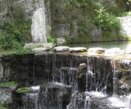 响水湖风景区,枕着长城睡一觉