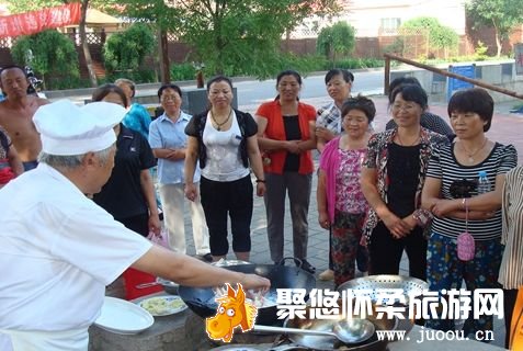 渤海镇旅游服务中心在六渡河村举办乡村旅游餐饮技能培训班