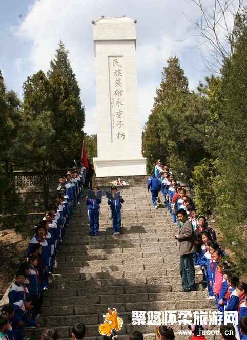 渤海镇沙峪抗日纪念碑