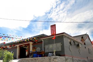 白河湾山水人家12号院