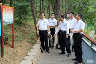 雁栖湖景区开展创建“党员示范岗”和“党员责任区”活动